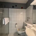 Haus Poseidon, Pos01 *