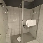 Haus Poseidon, Pos01 *