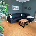 Haus Poseidon, Pos01 *