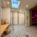 Haus Poseidon, Pos01